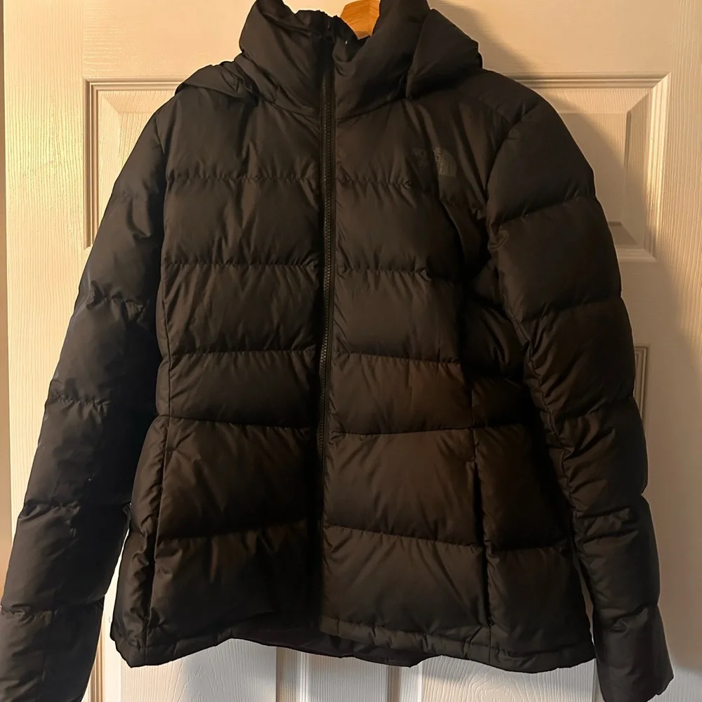 The North Face Women's Black Jacket - Picture 1 of 3